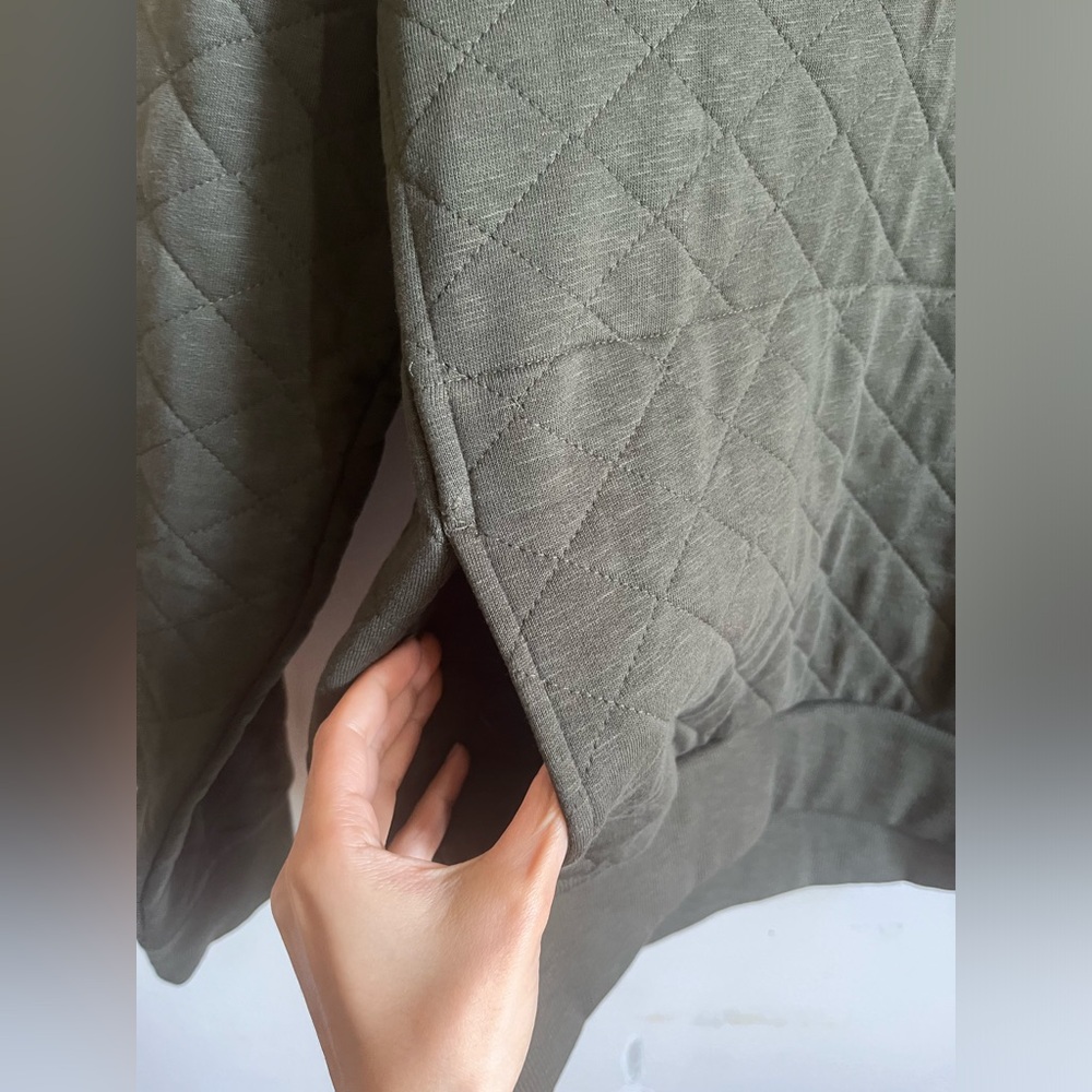 Frank and Oak Organic Cotton Olive Quilted Pullover - Picture 5 of 8